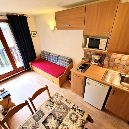 شقة Club - 17m² 2/3 Persons, Vue Piste Mae-2982 *